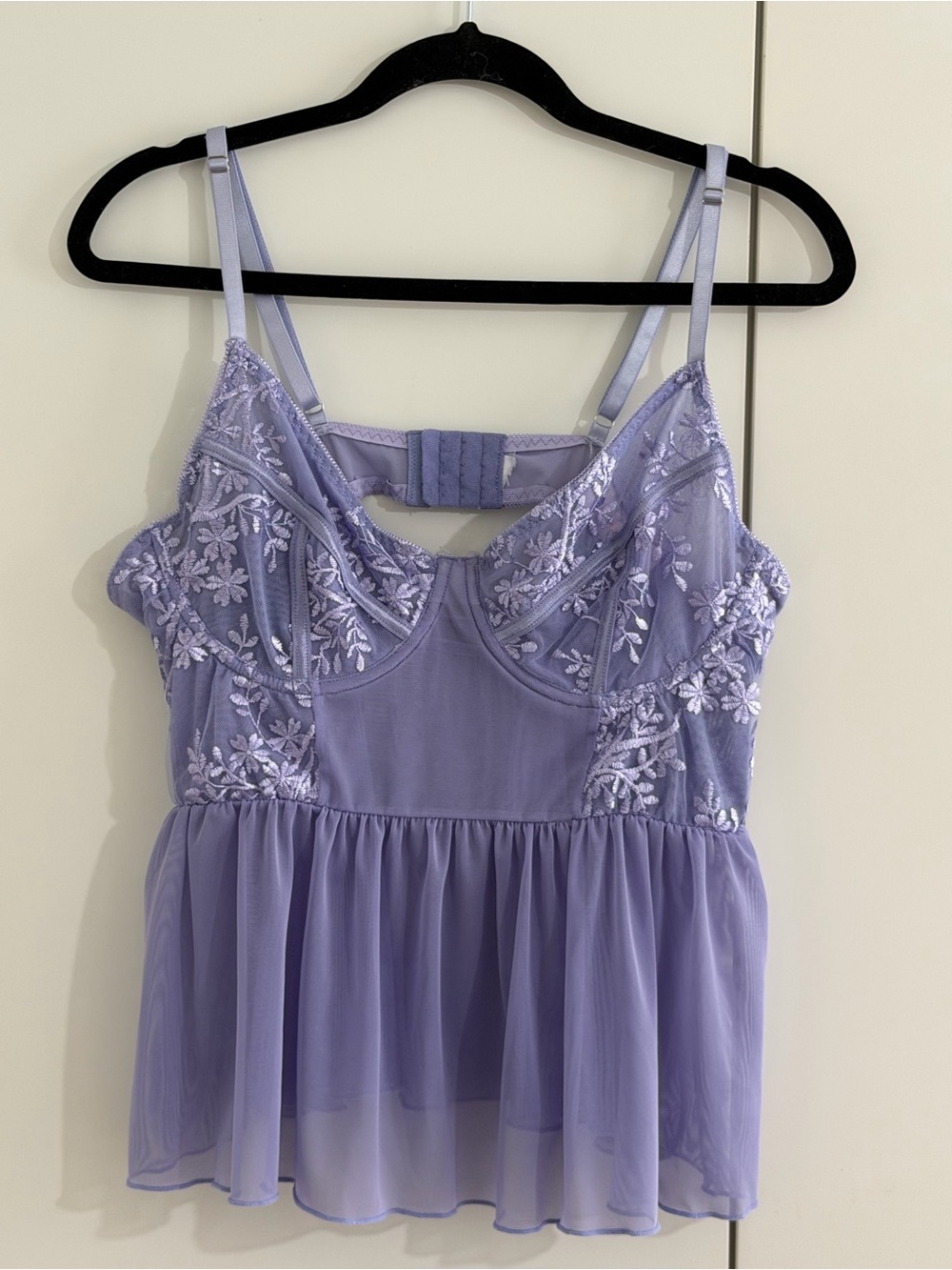 BED OF ROSES Lavender Floral Embroidered Lace Peplum Chemise Top 38C